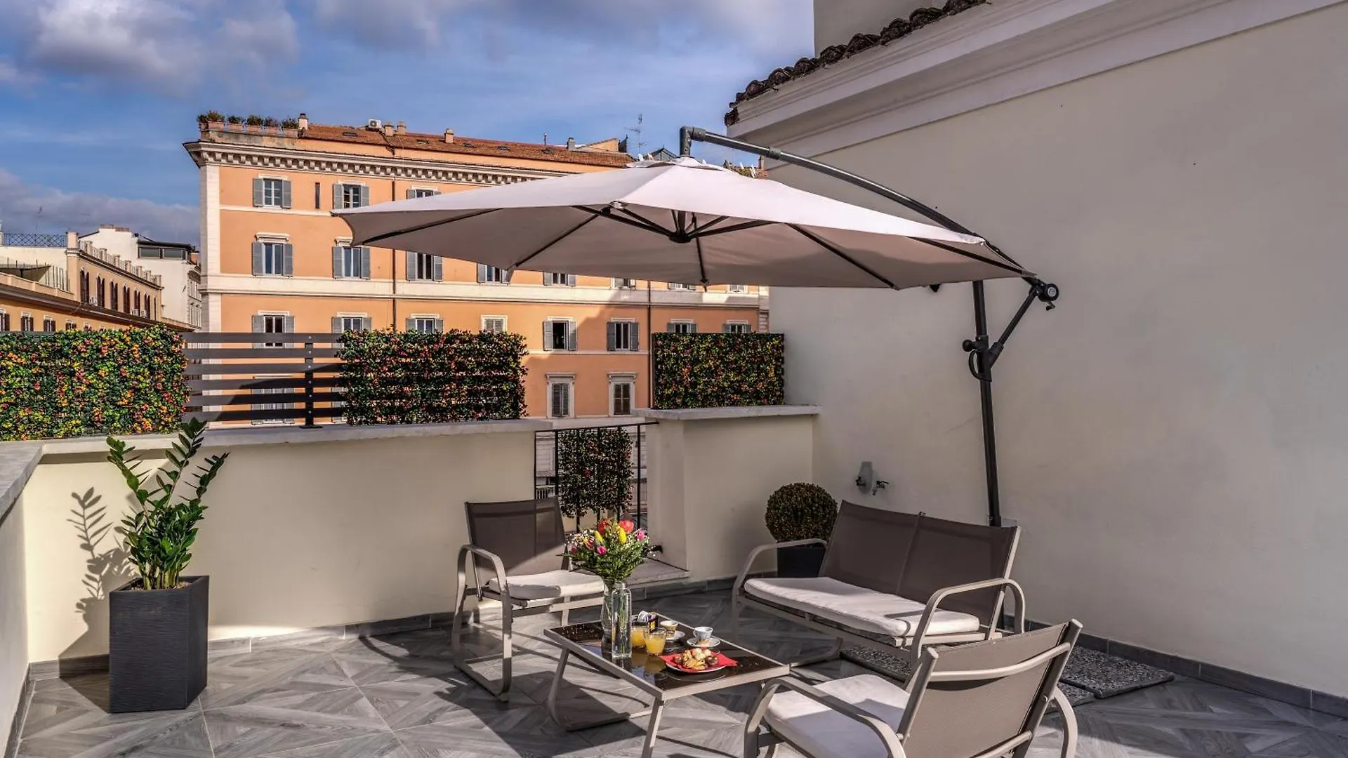 Cc Palace Hotel Rome 4*,