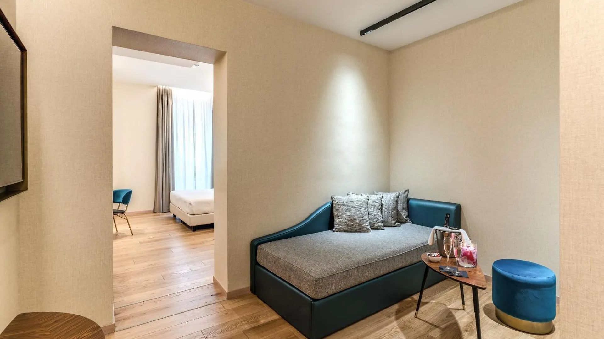 Cc Palace Hotel Roma 4*,  İtalya